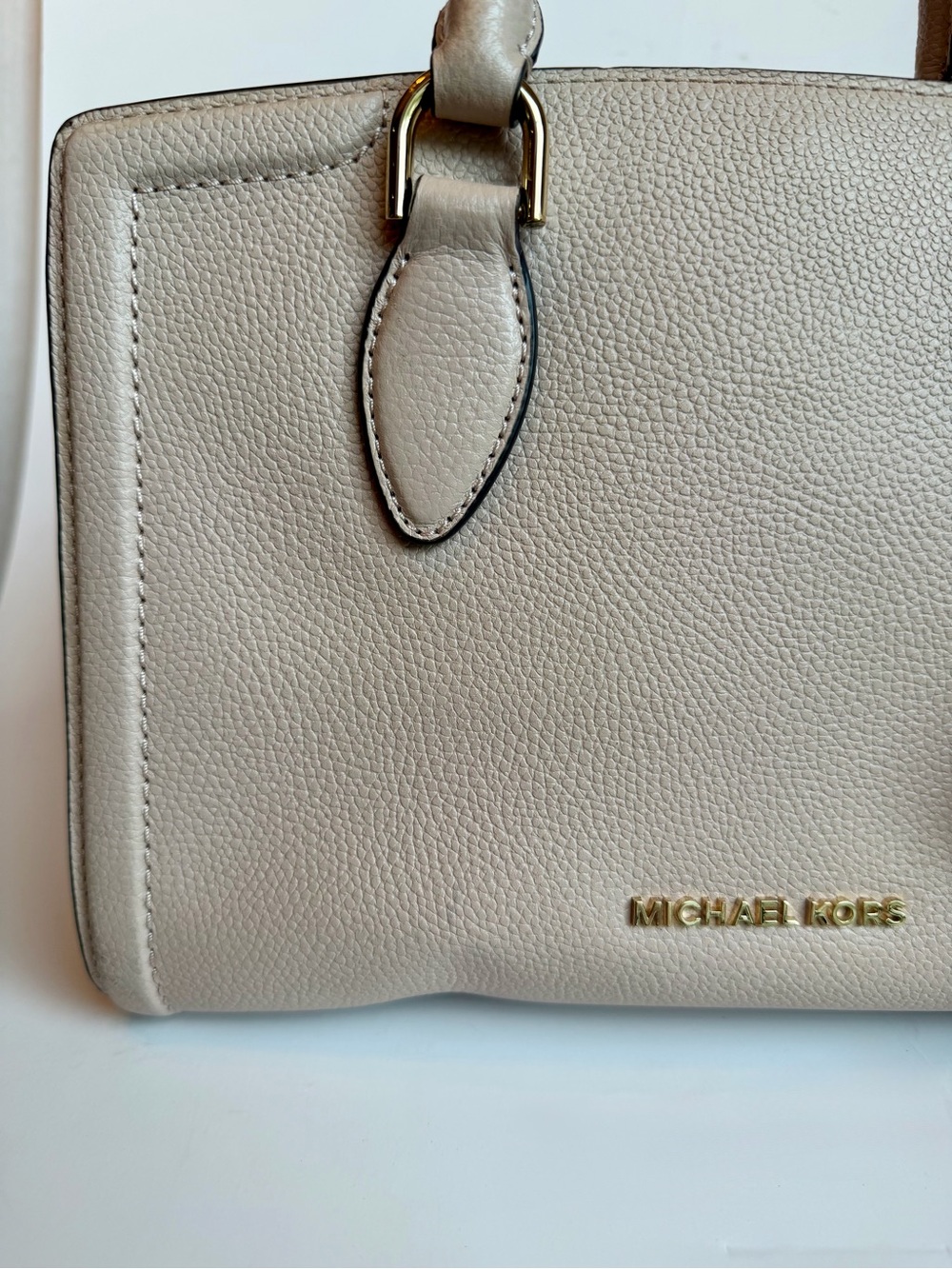 Michael Kors Mercer Pebbled Leather Satchel Handbag Blush Beige Gold Tone Purse - Picture 2 of 16